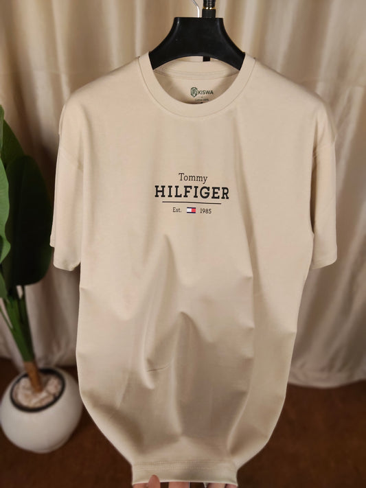 Relaxed Tomy Tee